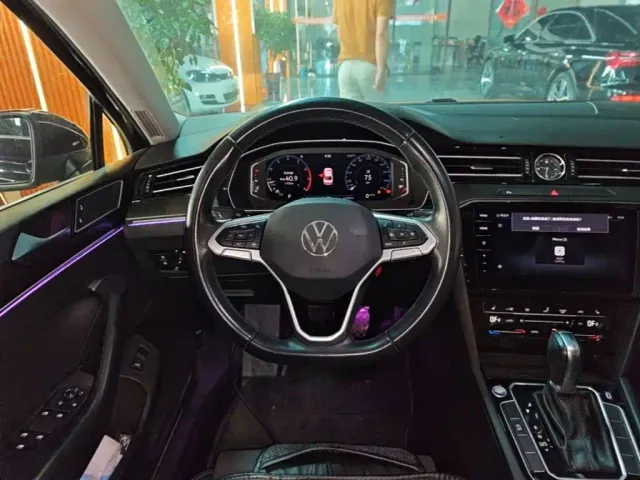 Volkswagen Magotan 2020 330TSI DSG Luxury — Фото автомобиля 10