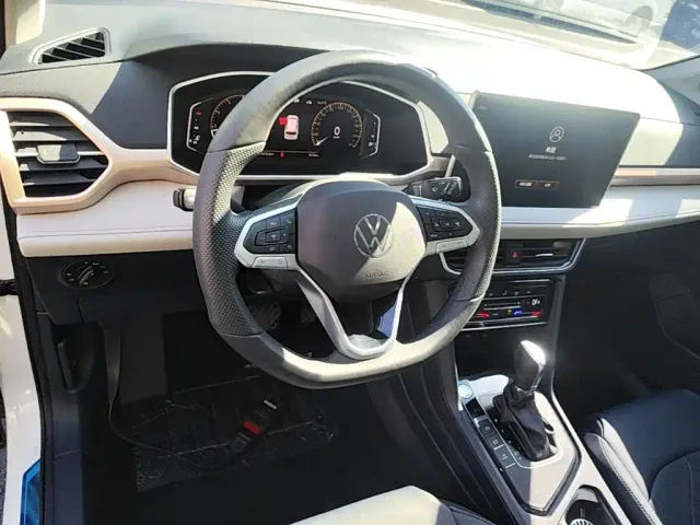 Volkswagen Tharu — Фото автомобиля 10