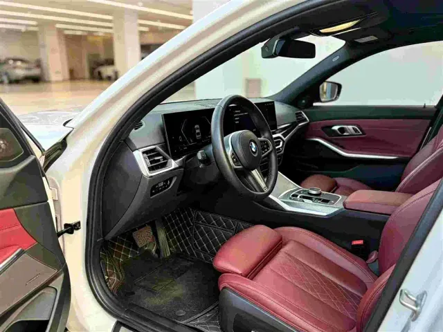 BMW 3 Series — Фото автомобиля 5
