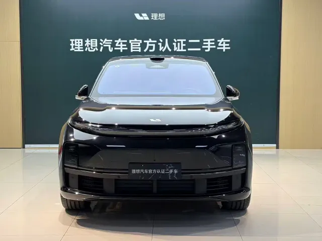 Li Auto L7 — Фото автомобиля 3