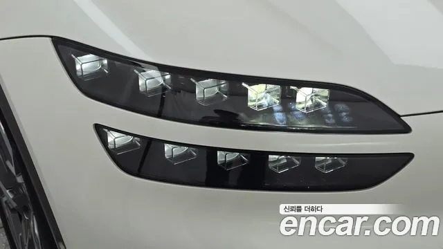 Genesis GV60 — Фото автомобиля 7