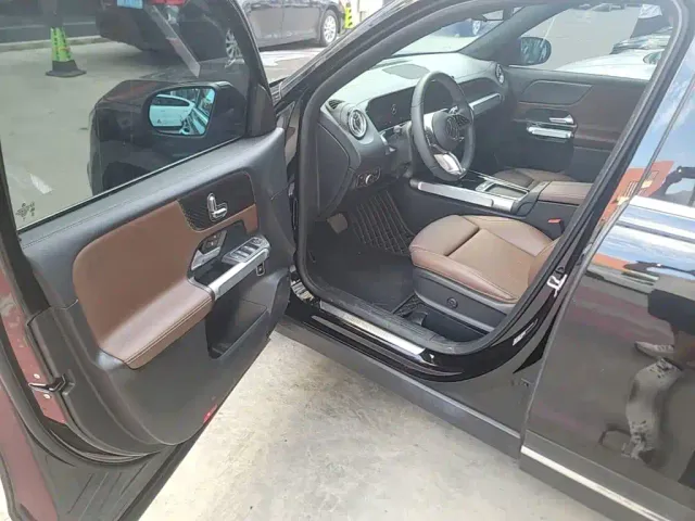 Mercedes-Benz GLB-Class — Фото автомобиля 15