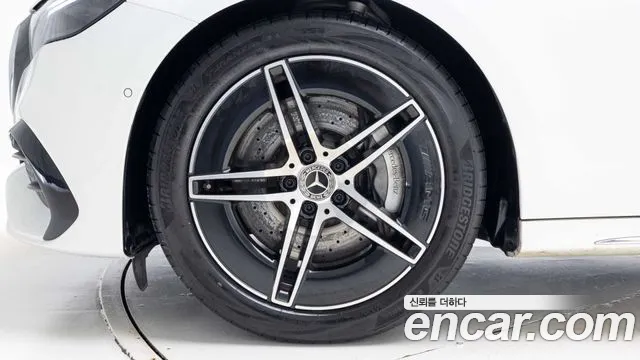 Mercedes-Benz E-Class W214 — Фото автомобиля 5