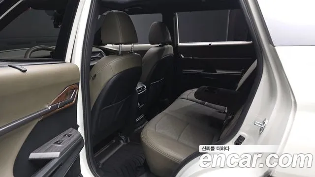 KG_Mobility_Ssangyong Torres — Фото автомобиля 11