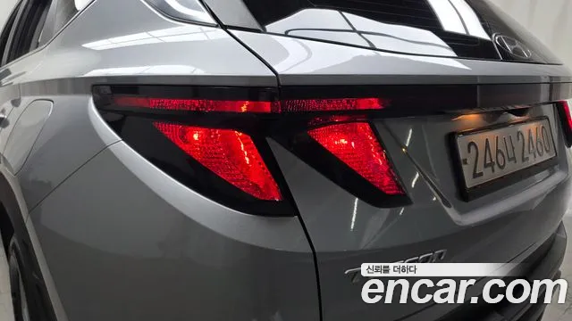Hyundai Tucson Tucson (NX4) Дизель 2.0 2WD — Фото автомобиля 23
