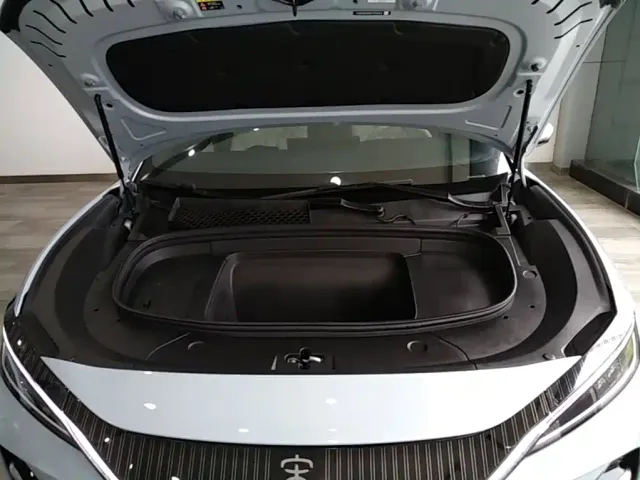 BYD Song L EV 2024 662km Surpassing Type — Фото автомобиля 19
