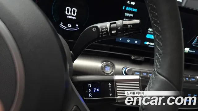 Hyundai Kona — Фото автомобиля 12