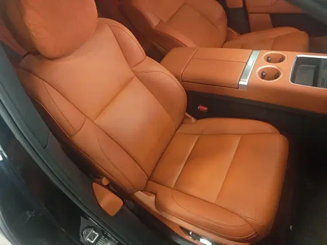 Li Auto L7 — Фото автомобиля 24