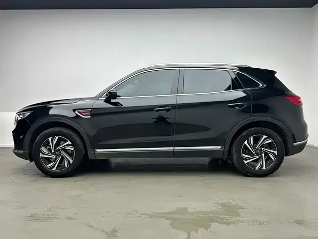 Hongqi HS5 — Фото автомобиля 4