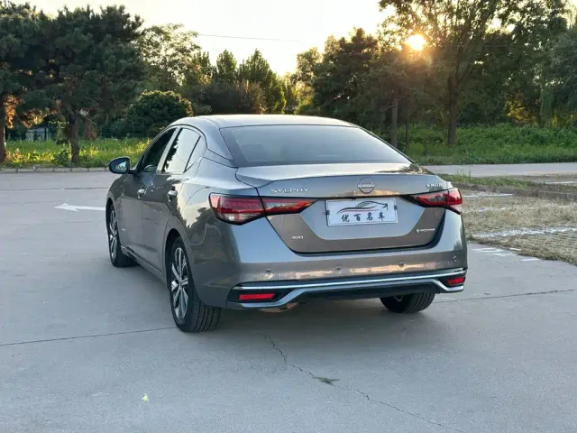 Nissan Sylphy — Фото автомобиля 4
