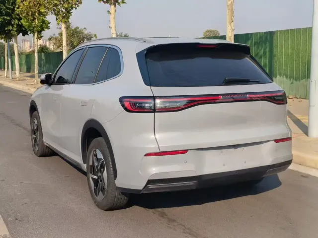 Geely Galaxy E5 — Фото автомобиля 9