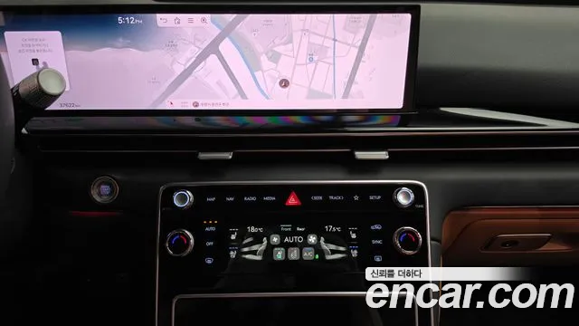 Genesis GV80 — Фото автомобиля 18