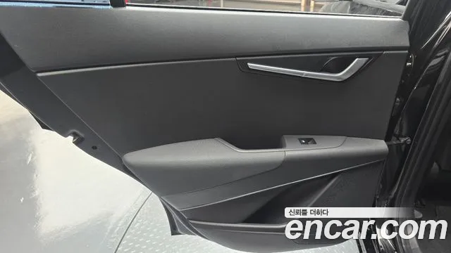 Kia Niro Niro (New) — Фото автомобиля 14