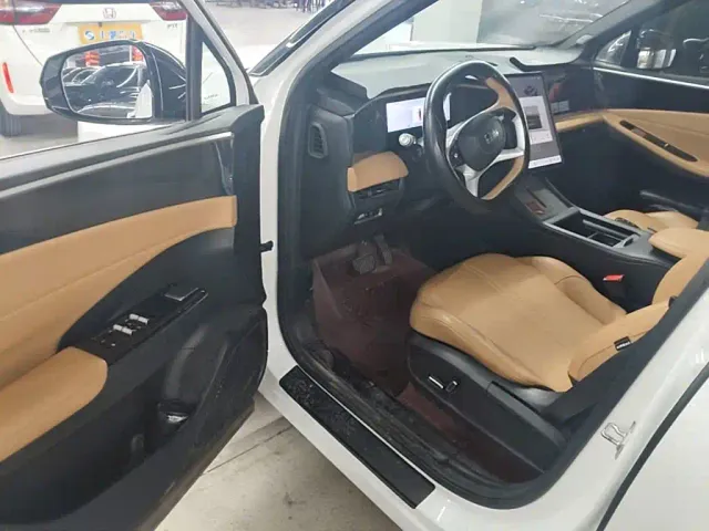 Geely Galaxy L7 — Фото автомобиля 15