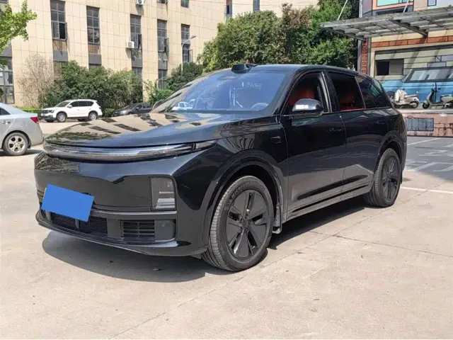Фотография автомобиля — Li Auto L7