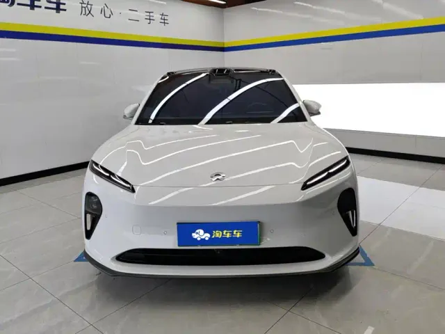 Nio ET5 — Фото автомобиля 2