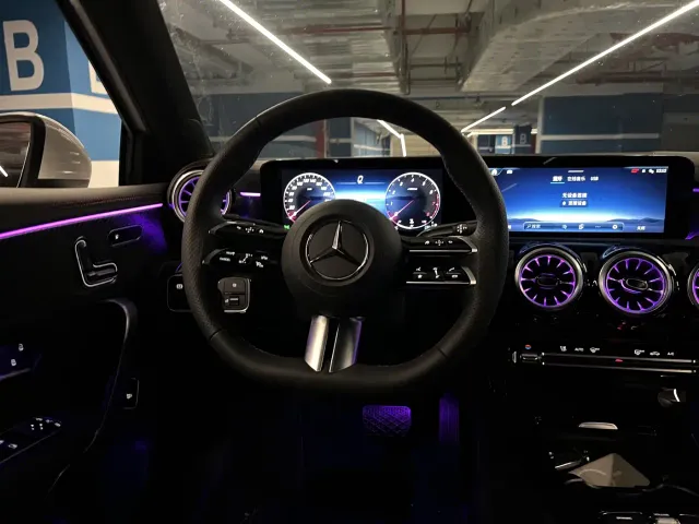 Mercedes-Benz A-Class — Фото автомобиля 15