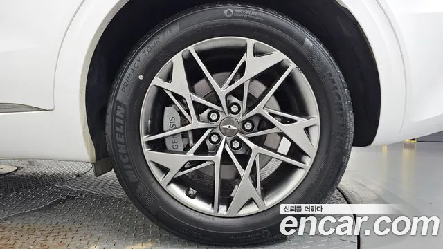 Genesis GV70 — Фото автомобиля 20