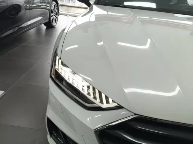 Audi A7 — Фото автомобиля 12
