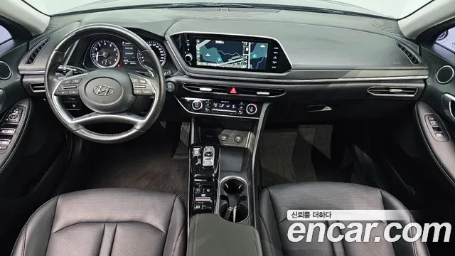 Hyundai Sonata Sonata (DN8) 2.0 LPG(Для проката) — Фото автомобиля 7