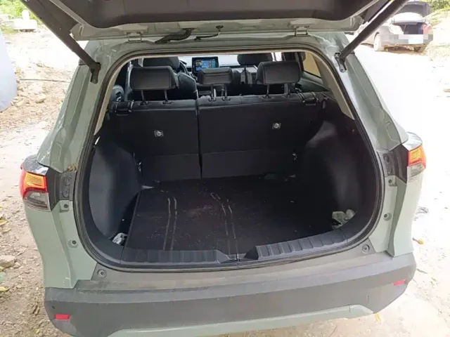Toyota Corolla Cross — Фото автомобиля 18