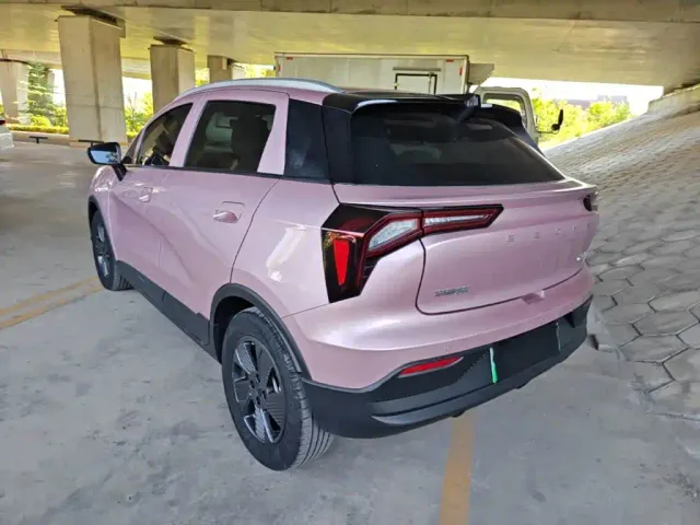 Geely Geometry E Firefly — Фото автомобиля 4