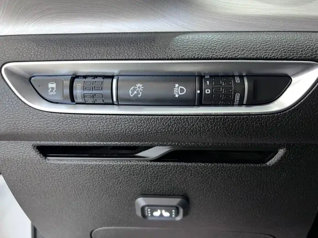Geely Binyue — Фото автомобиля 9