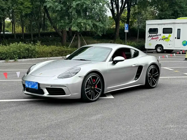 Фотография автомобиля — Porsche 718