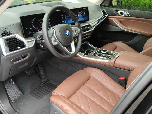 BMW X7 — Фото автомобиля 5