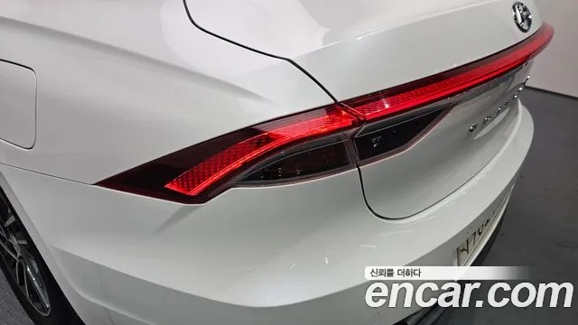 Hyundai Grandeur — Фото автомобиля 22