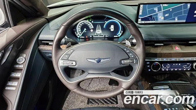 Genesis G80 Бензин 2.5 турбо AWD — Фото автомобиля 13
