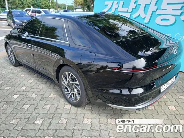 Hyundai Grandeur GN7 — Фото автомобиля 4