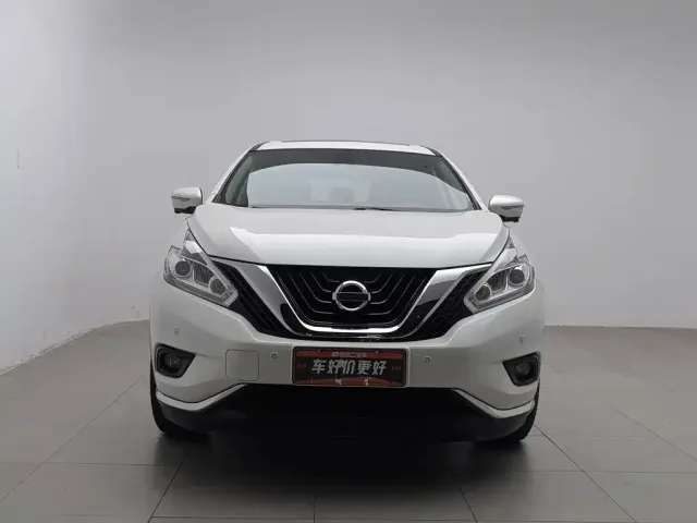 Nissan Murano — Фото автомобиля 3