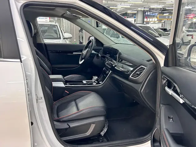 Kia Seltos — Фото автомобиля 15