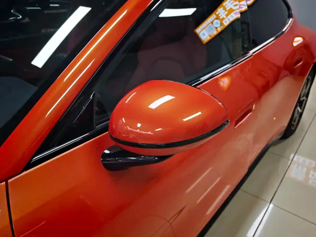 Xiaomi SU7 — Фото автомобиля 13