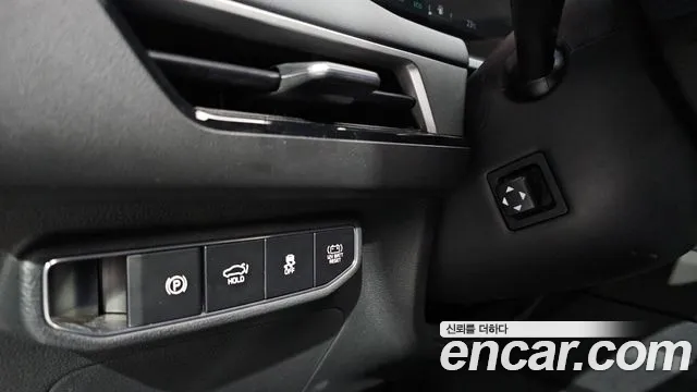 Kia K8 (New) Hybrid — Фото автомобиля 24