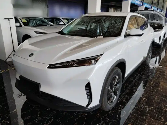 Фотография автомобиля — Dongfeng SKY EV01