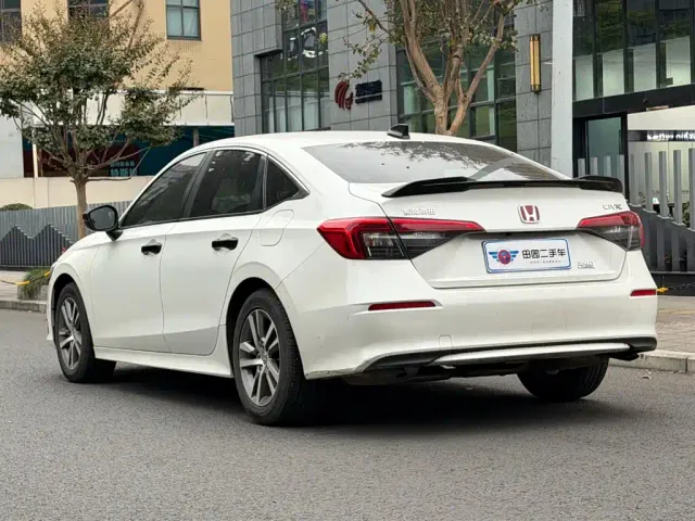 Honda Civic — Фото автомобиля 4