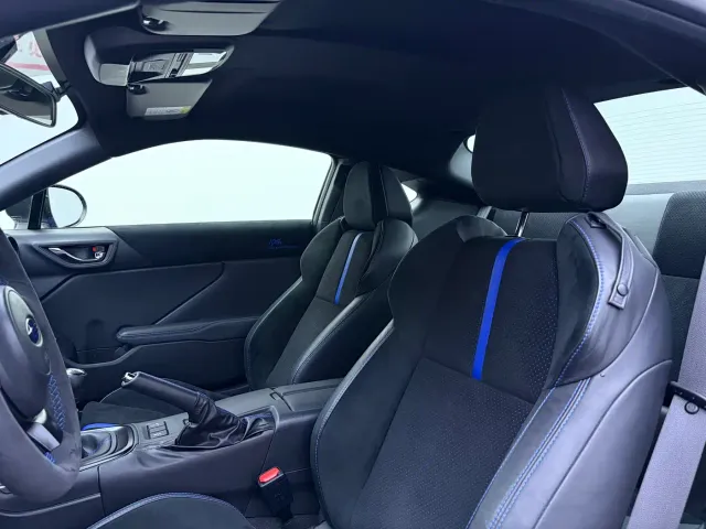 Subaru BRZ — Фото автомобиля 12