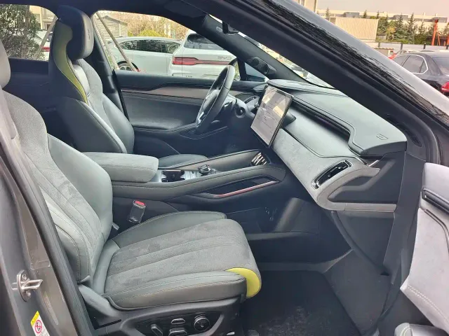 BYD Song L EV — Фото автомобиля 22