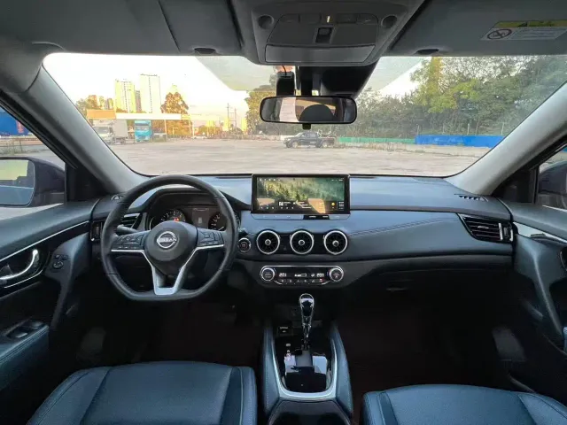 Nissan X-Trail — Фото автомобиля 7