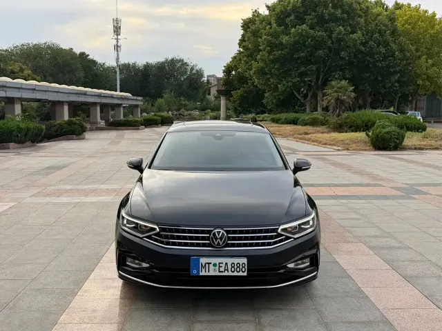 Volkswagen Magotan — Фото автомобиля 2