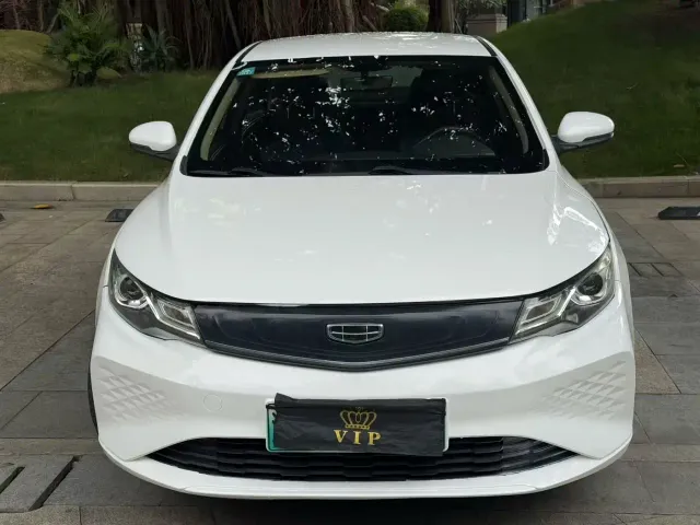 Geely Emgrand — Фото автомобиля 2