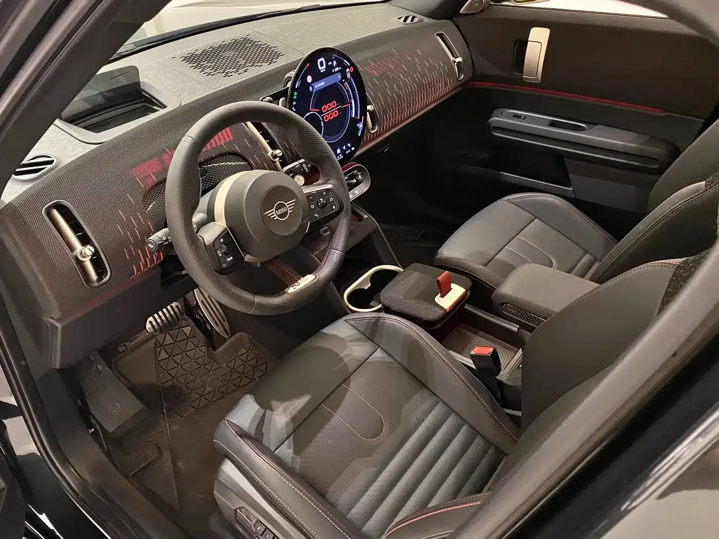 MINI MINI JCW COUNTRYMAN 2024 2.0T JOHN COOPER WORKS — Фото автомобиля 10