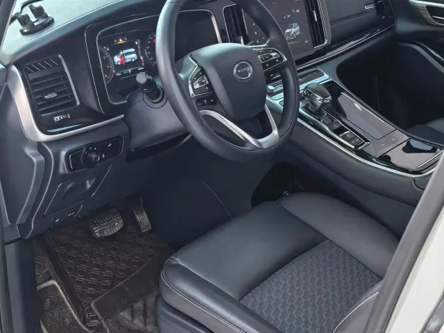 GAC Trumpchi M8 — Фото автомобиля 7