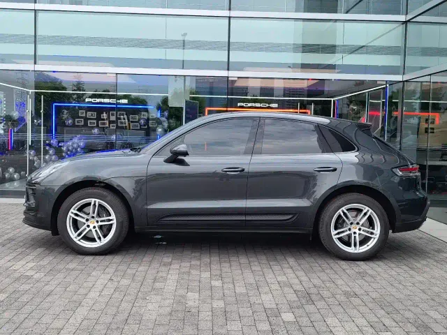Porsche Macan — Фото автомобиля 4