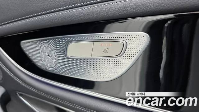Mercedes-Benz AMG GT 4 двери 43 4MATIC+ — Фото автомобиля 13