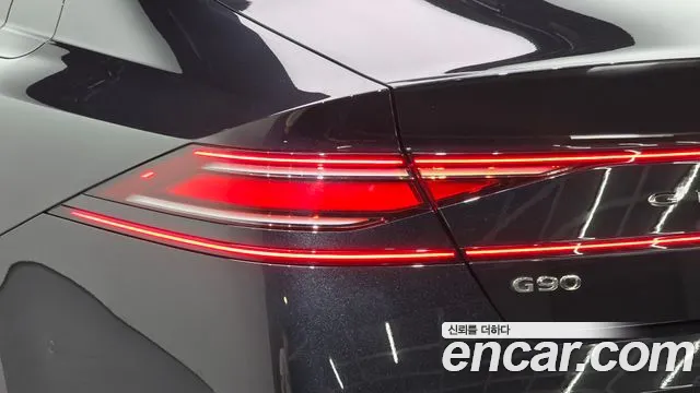 Genesis G90 — Фото автомобиля 23