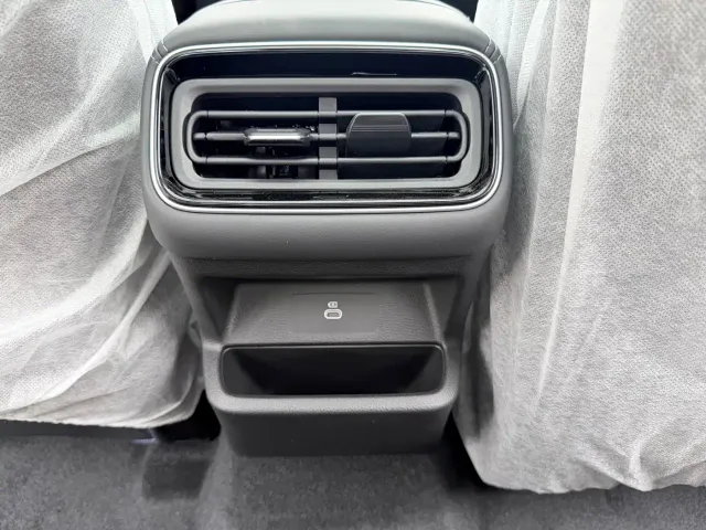 Geely Xingrui — Фото автомобиля 18