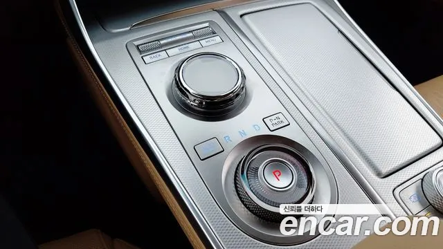 Genesis GV80 — Фото автомобиля 18